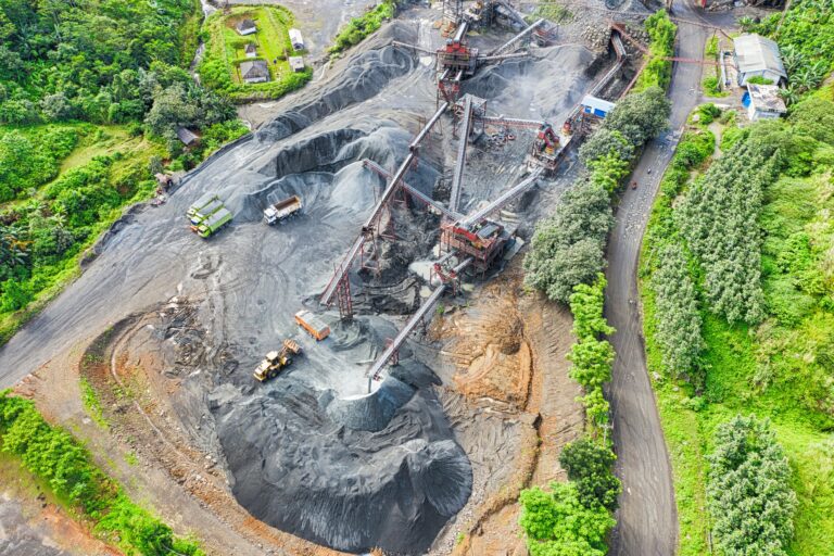 Read more about the article The Impacts of Raw Material Use: Mining and Deforestation
